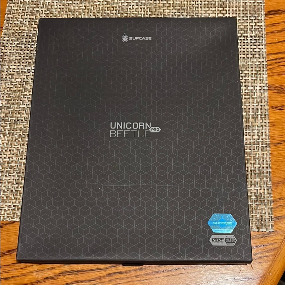 SUPCASE Unicorn Beetle Pro Case